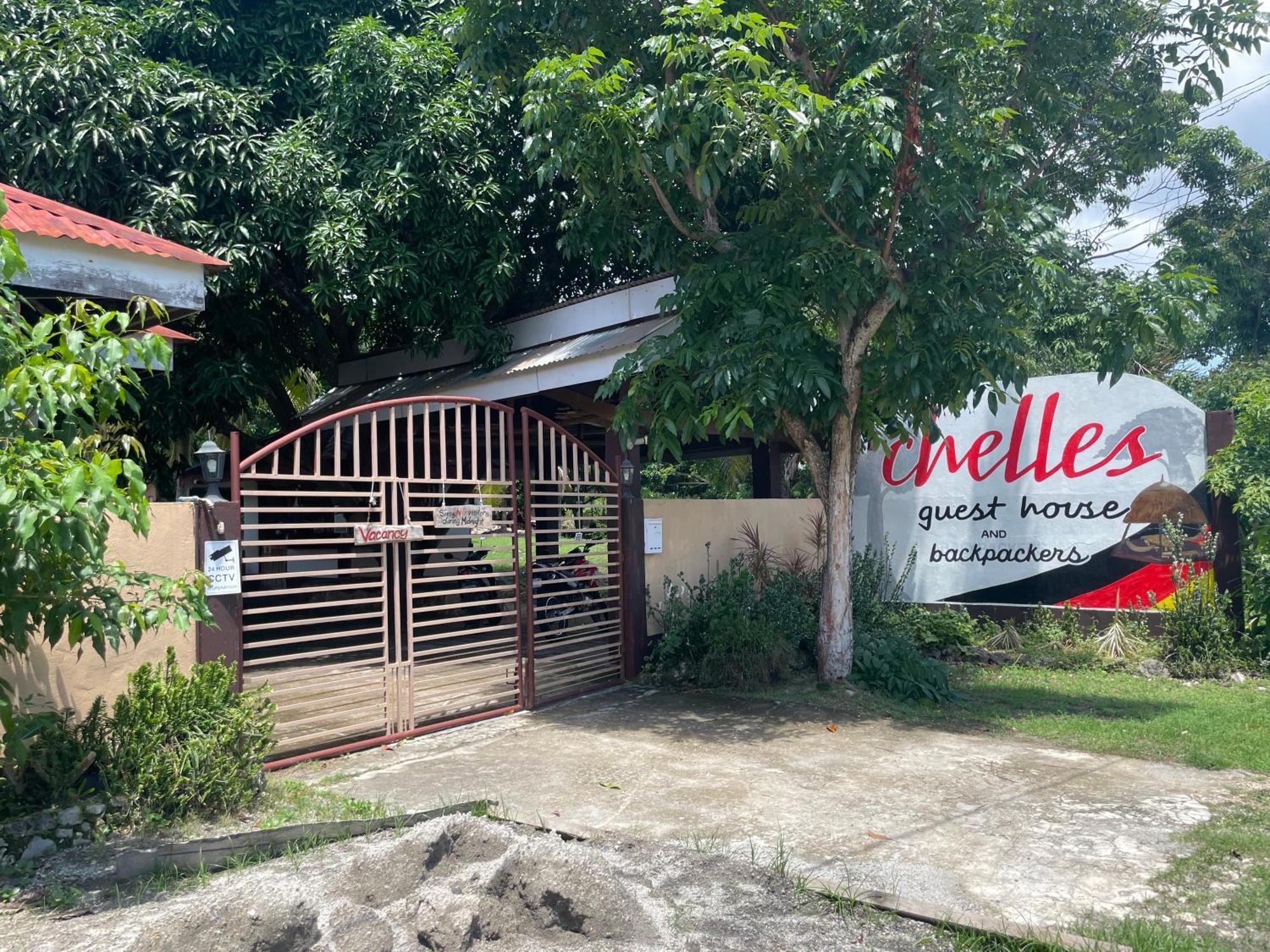 Chelle'S Guesthouse And Backpackers Сикихор Экстерьер фото